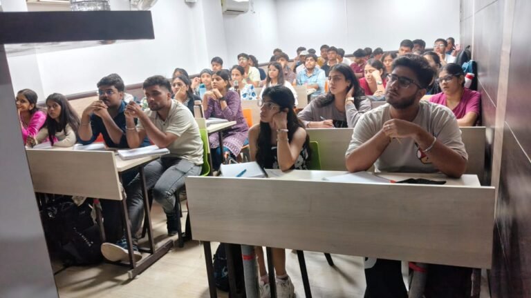 5ff2ad37-5f25-4c98-9572-012c476e0fd7